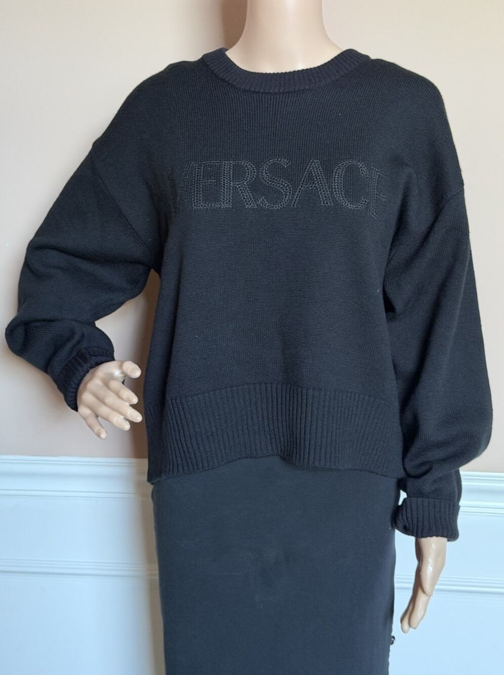 Versace Logo Wool Knit Sweater Black Women’s 4 US (IT 40) 1022085 NWT $1125